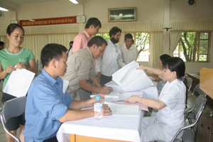 Chưa phát hiện tổn thương liên quan đến amiăng chrysotile