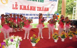 Tưng bừng ngày hội khánh thành 3 phòng học Dân trí tại Yên Bái