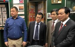 Russia suggested Vietnam to carefully consider the ban on chrysotile